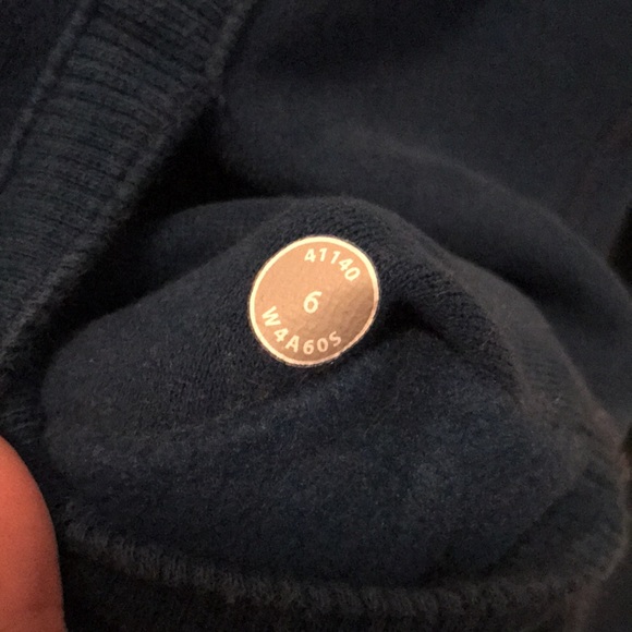 Lululemon Scuba Hoodie - Picture 6 of 6